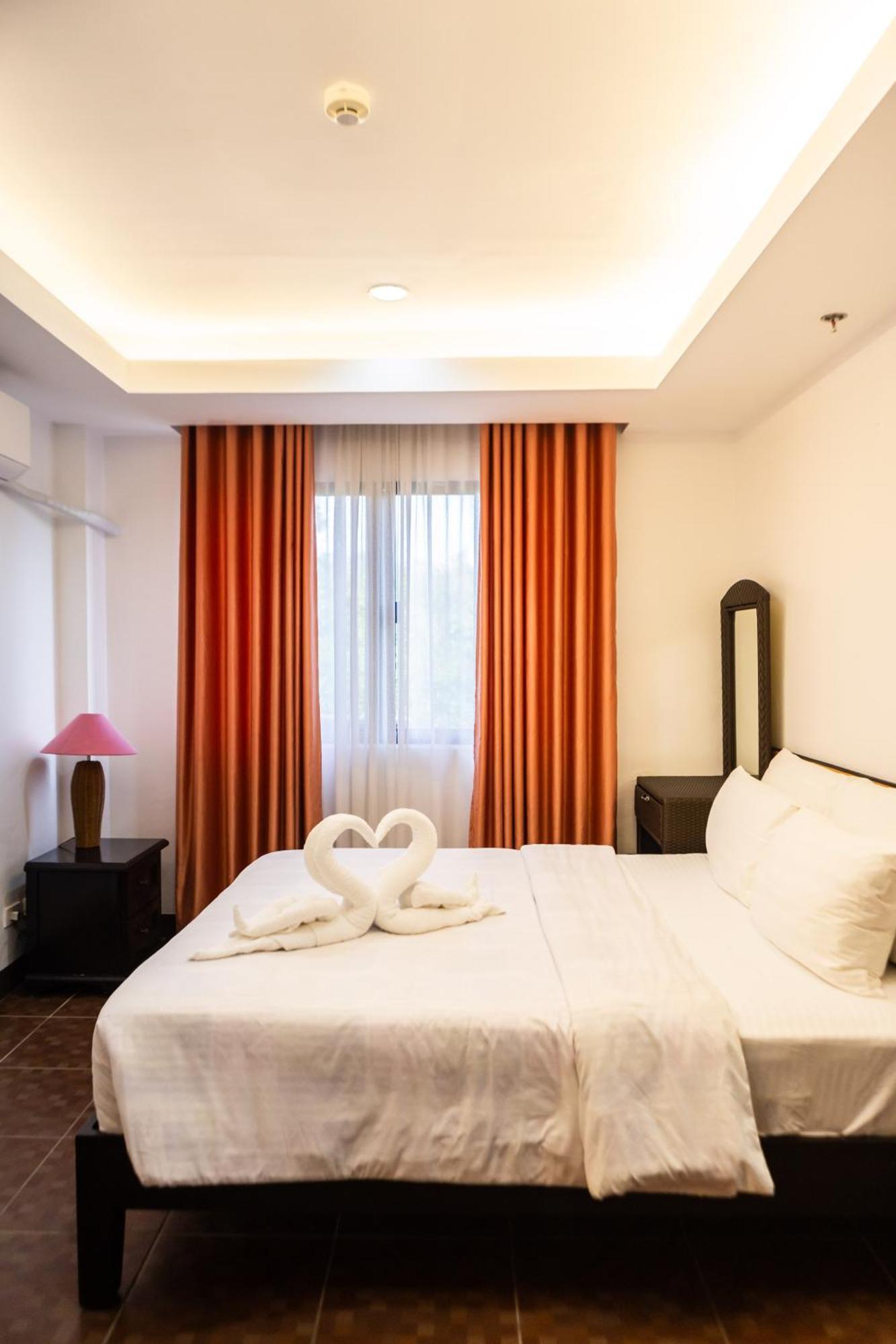 Palmbeach Resort & Spa Mactan, Cebu Lapu-Lapu City Exterior photo